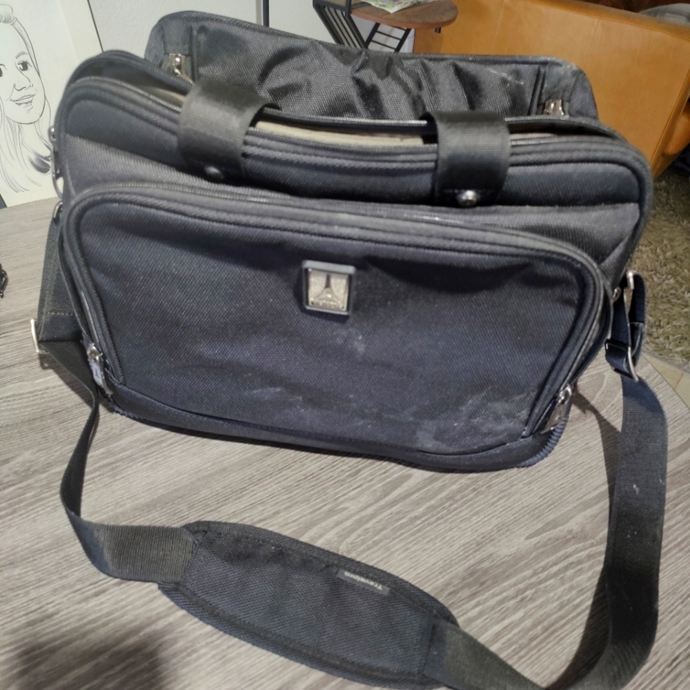 Travelpro Tote